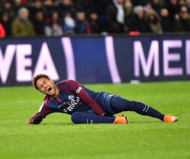 Infortunio Neymar - frattura di Jones